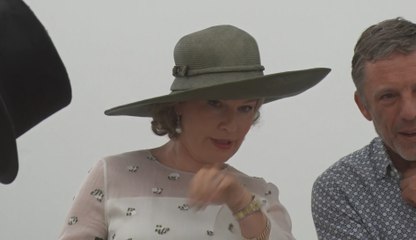 La reine Mathilde visite la Biennale de Venise