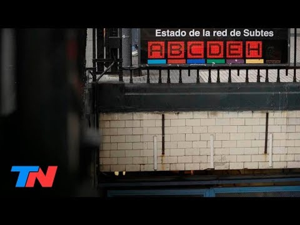 5 HORAS SIN SUBTES  por un paro de metrodelegados