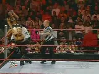 1-21 Beth Phoenix vs. Mickie James (RAW)