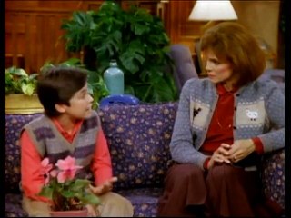 Valerie (The Hogan Family) 006. Dog Day Afternoon