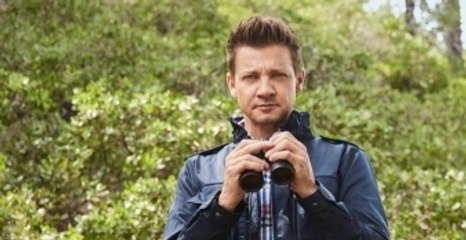 Jeremy Renner Opens 'Celebrity Store' on Amazon