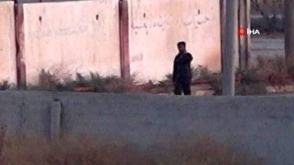 YPG'li teröristler sınırda görüntülendi