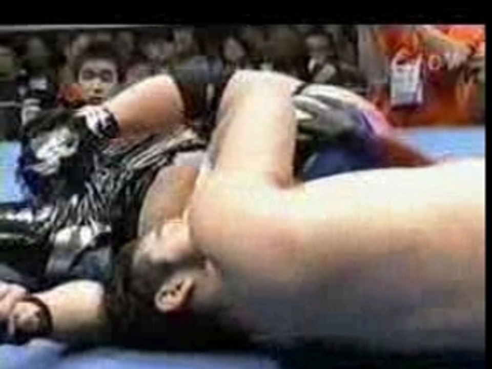Low-Ki and Omega Griffon vs Jimmy Yang and Kaz Hayashi