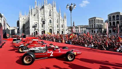 Milano si tinge di rosso (Ferrari)