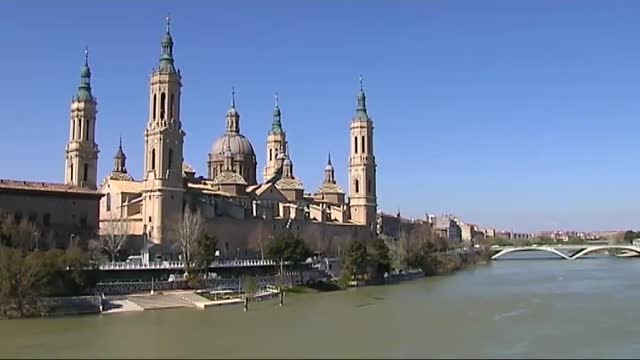 El Gobierno en funciones se reunirá la semana que viene con los editores de libros de texto escolares