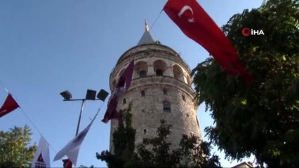 Galata Kulesi Meydanı'nda çocuklardan müzik ziyafeti