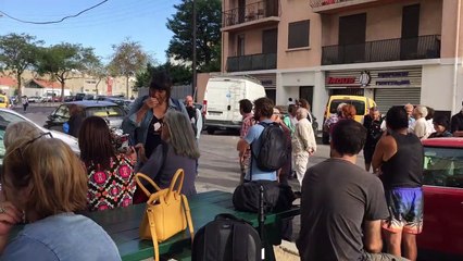Marseille : Départ de la marche en solidarité avec les délogés de la Maison-Blanche (14e)