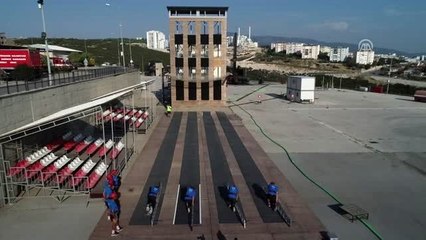 Milli itfaiyeciler şampiyonluk için yola çıktı