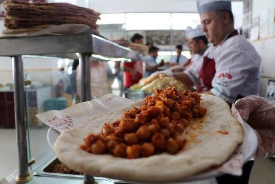 Gastronomi kentinin vazgeçilmez lezzeti nohut dürümü