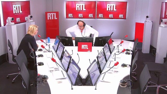 Pesticides : une proposition ridicule , selon Yann Arthus-Bertrand sur RTL