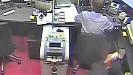 Detenidos en Almería cuatro atracadores de bancos que habían robado más de 200.000 euros