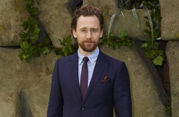 Tom Hiddleston dating Zawe Ashton