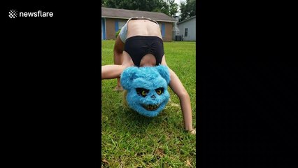Little girl contorts herself into creepy monster