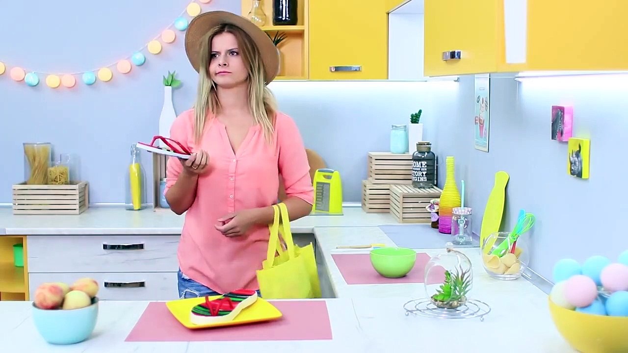 8 PEGADINHAS DE VERÃO ENGRAÇADAS! GUERRAS DE BRINCADEIRAS!