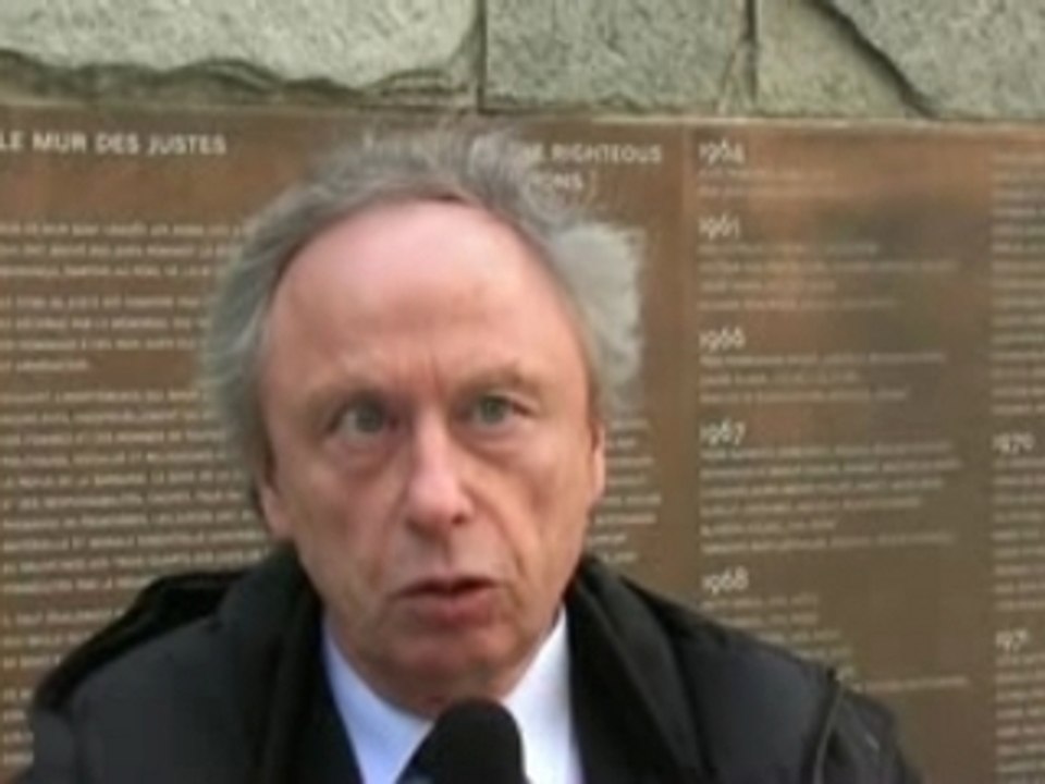 Jean Michel, habitant du quartier de la rue des Rosiers