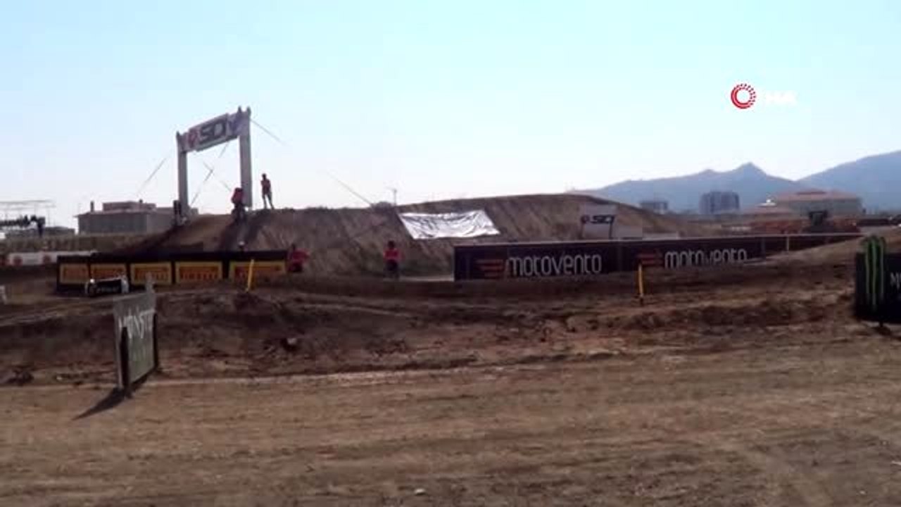 Kenan Sofuoğlu Motokros Şampiyonası'nda