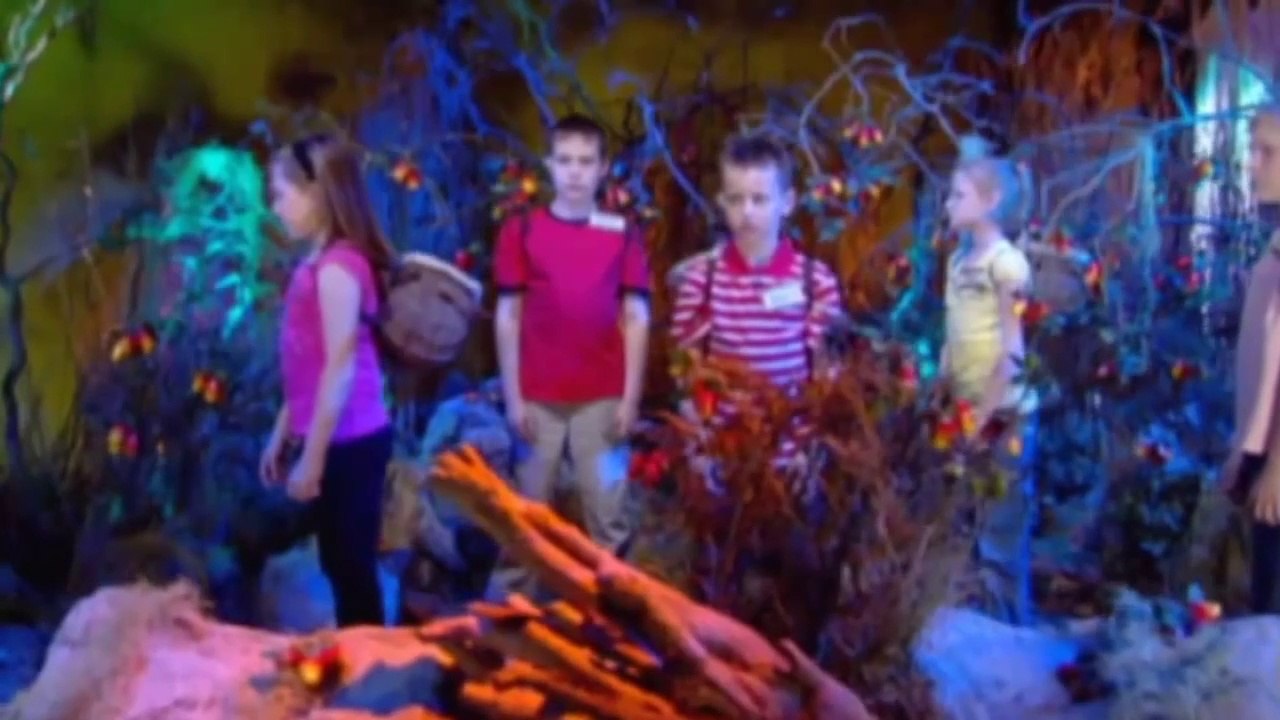 Trapped! Full Episode - Series 3, Episode 7 (Eastboune) [CBBC, 2009] | TTV