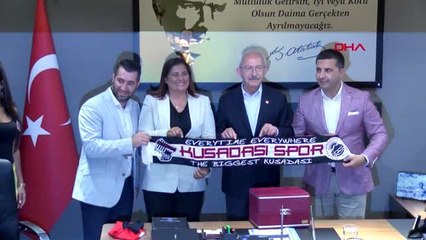 Aydın kılıçdaroğlu'na yumurta atıldı