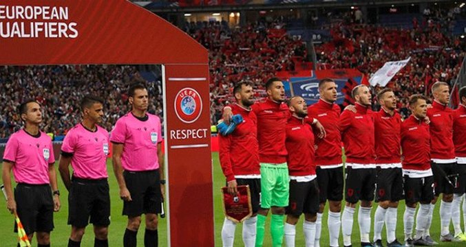 Fransızlar, Arnavutluk milli marşı yerine Andorra ve Ermenistan milli marşını çaldı!