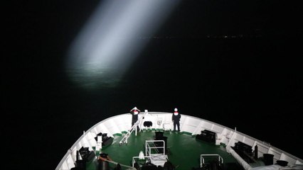 제주 해수욕장서 물놀이하던 30대 남성 실종 / YTN