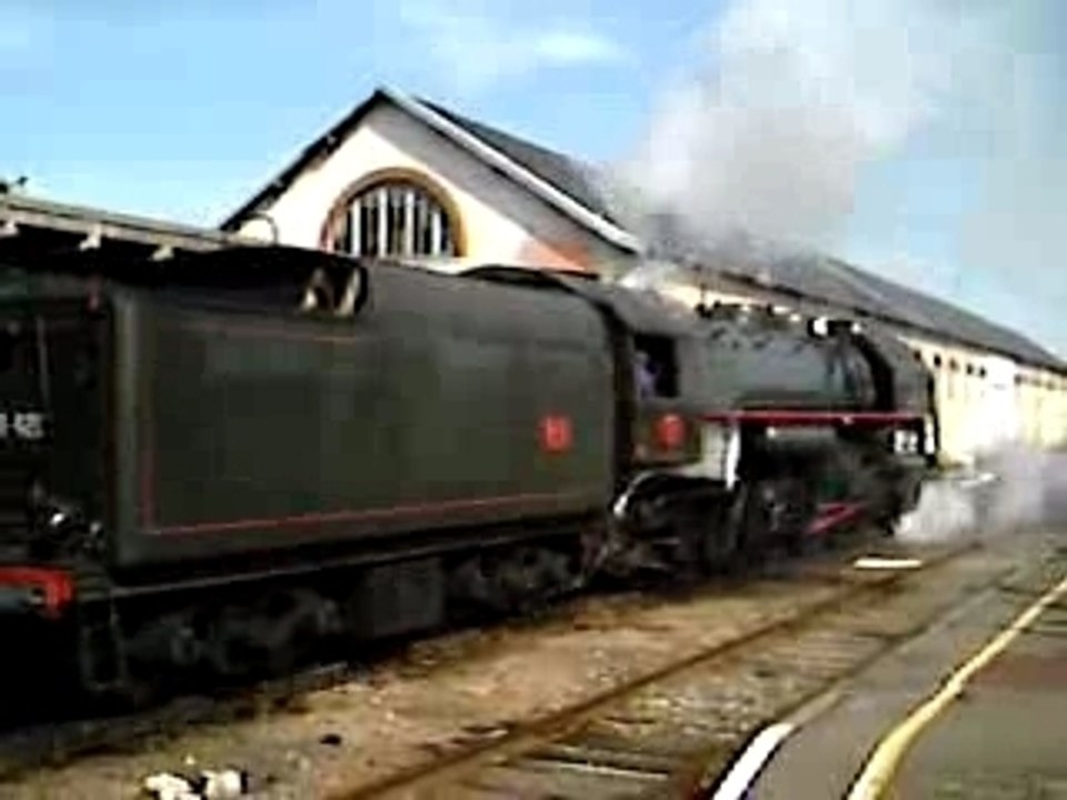 la 141 R 420 du train du livre 2006 Montluçon-Clermont-f