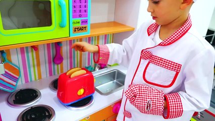 Vlad and Nikita Cooking Breakfast for Mama