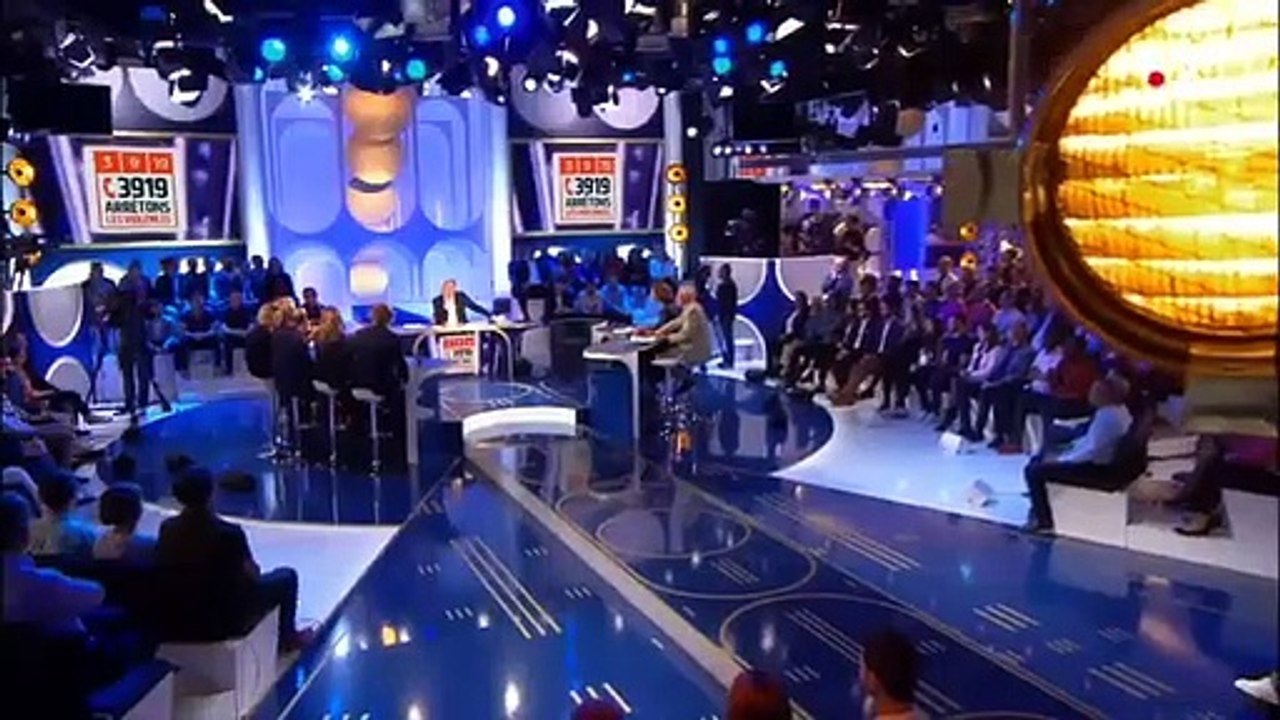 Féminicides : Muriel Robin interpelle le Président de la République: "Combien coûte la vie d'une femme ? Emmanuel, il faut répondre à un moment !"