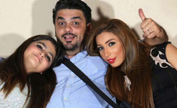 رد فعل حلا الترك ووالدها على إساءات والدتها منى السابر