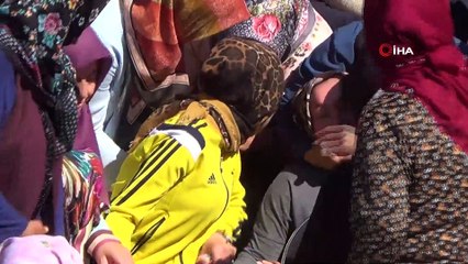 Kazada ölen kadın milli futbolcu son yolculuğuna uğurlandı