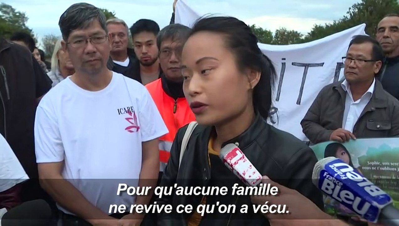 Lâcher de colombes en souvenir de Sophie Le Tan, étudiante disparue il y a un an