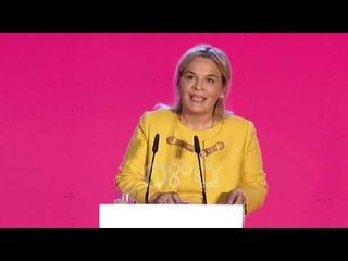 RTV Ora - Apeli i fortë i Kryemadhit: Bojkotoni produktet e oligarkëve, blini në dyqanet e lagjeve