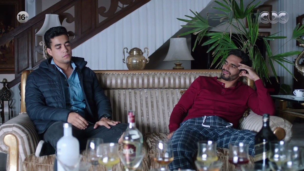 مسلسل كأنه إمبارح |  "أنا مش فاكر حاجة ولا عارف أنا جيت هنا معاكي ازاي!".. رد فعل مروان وأروى بعد ما اكتشفوا اللي حصل