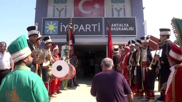 Akşener: Türkiye'nin hayrına olan her konuda, İYİ Parti Türk devletinin yanında olur