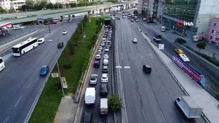 Otogarda okula dönüş yoğunluğu 3 kilometrelik araç kuyruğu oluşturdu