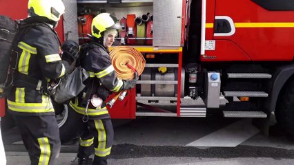 Les pompiers volontaires de Roanne  à la manœuvre
