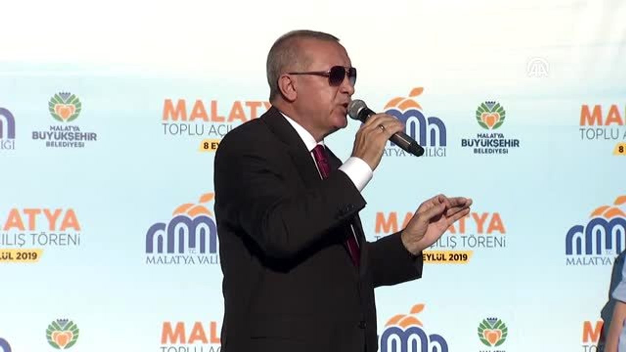 Cumhurbaşkanı Erdoğan: "Türkiye'nin beka düzeyindeki meseleleriyle ilgilenirken ülkemizin temel...