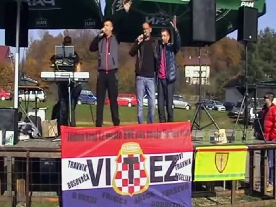 Goci i Lazo pjevaju ustašama Kazanijada Vitez