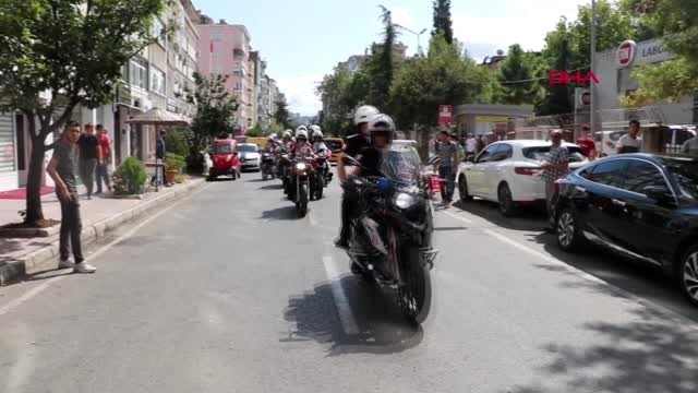 Samsun'da motosikletli polis timleri, denetimlerini sıklaştırdı