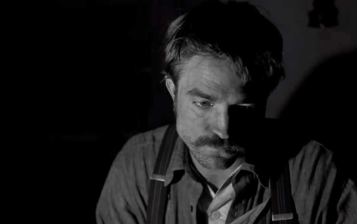 The Lighthouse - Tráiler de la inquietante película protagonizada por Robert Pattinson y Willem Dafoe