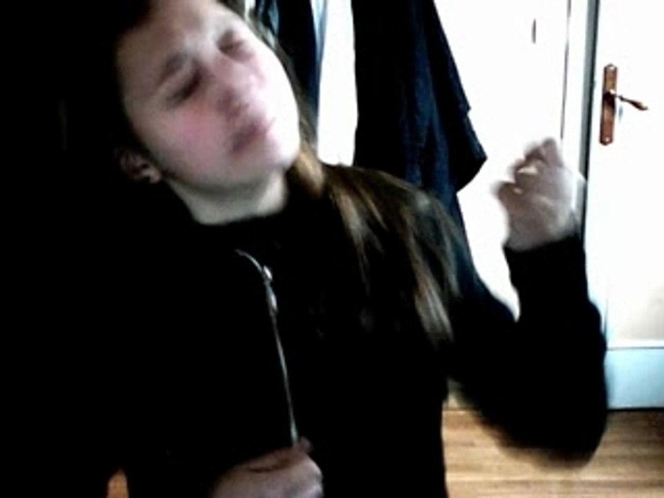 Deux minutes du peuples - la Guitard