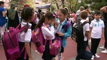 İstanbul’da 2 milyon 800 bin öğrenci ders başı yaptı