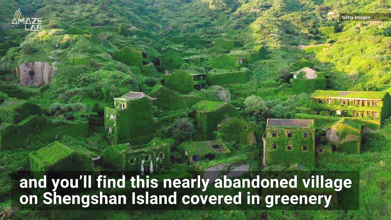 Nature Took Over This Abandoned Chinese Village...