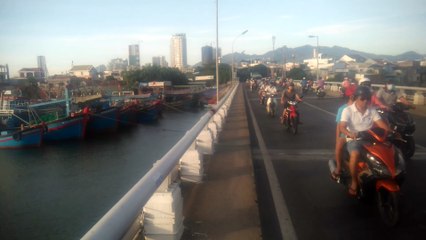 tea smell Cầu xóm bóng NHA TRANG