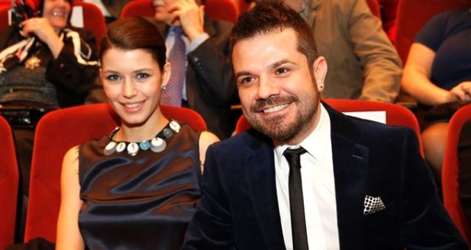 Boşanacakları konuşulan Beren Saat, eşi Kenan Doğulu'ya kalp emojisi gönderdi