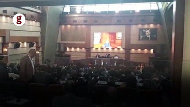 İBB Meclisi toplantısında, AKP grubu meclisi çalıştırmıyor