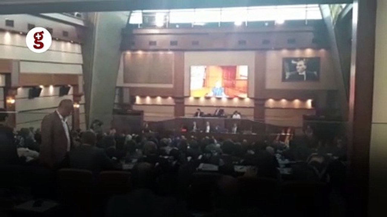 İBB Meclisi toplantısında, AKP grubu meclisi çalıştırmıyor