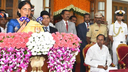 తెలంగాణ మొదటి మహిళామంత్రిగా రికార్డ్ సృష్టించిన సబిత || Oneindia Telugu