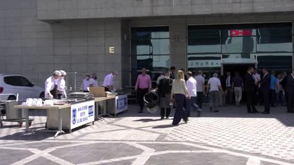 Ankara büyükşehir belediyesi'nden aşure ikramı