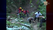 Cadáveres de tres personas fueron recuperados tras caer a un barranco