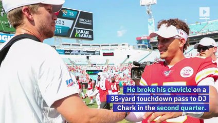 Nick Foles Out Indefinitely With Broken Collarbone